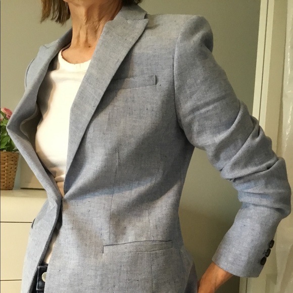 Banana Republic classic blazer, size 0 - Picture 6 of 14
